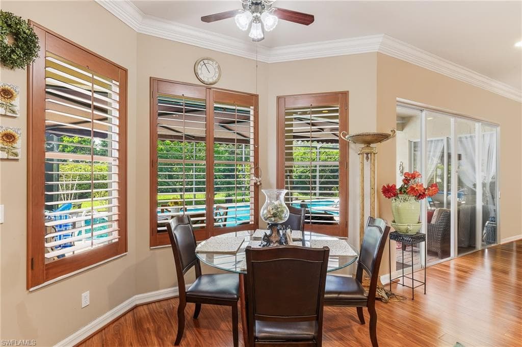 Breakfast Nook