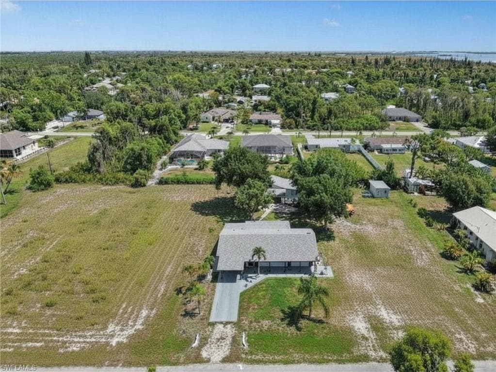 3728 Gasparilla St - Front view of house (some photos may be virtually staged)