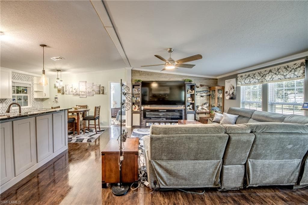 356 Sacramento ST photo 17 of 50