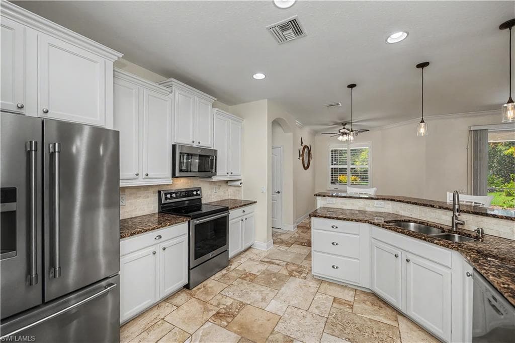 3296 Hampton BLVD photo 18 of 45