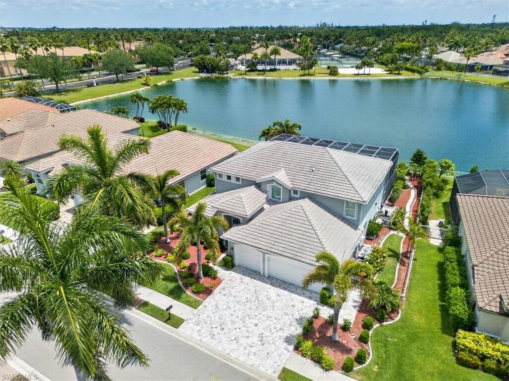 14017 Clear Water LN photo 33 of 49