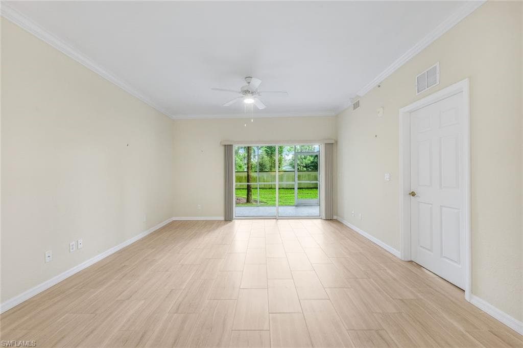 1137 Winding Pines CIR 106 photo 16 of 33