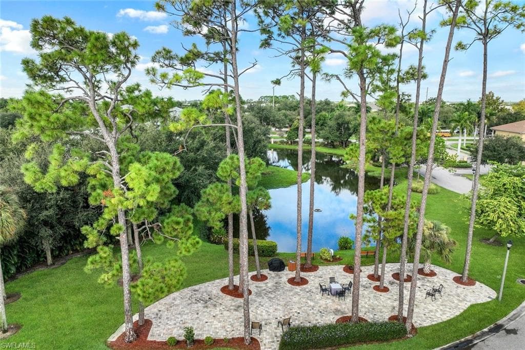 1137 Winding Pines CIR 106 photo 33 of 33