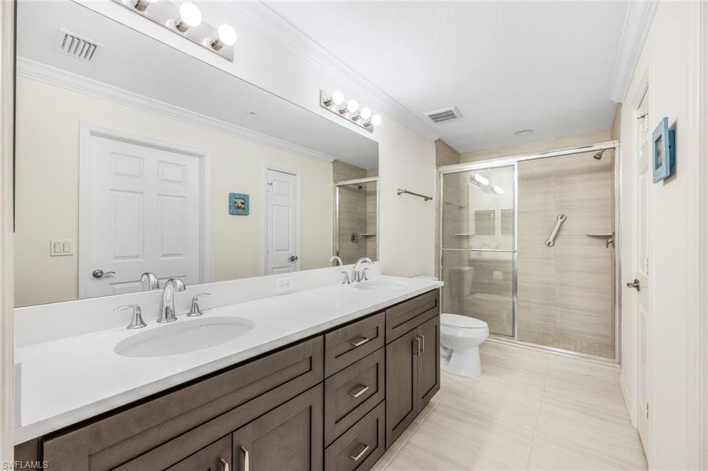 1137 Winding Pines CIR 106 photo 14 of 33