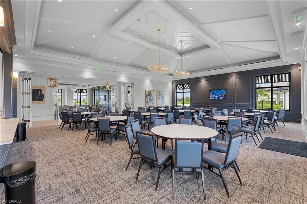 Social dining area for public and personal events