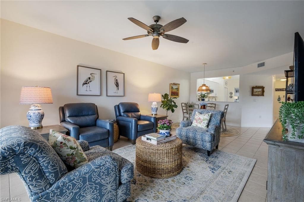 7822 Great Heron WAY 201 photo 6 of 35