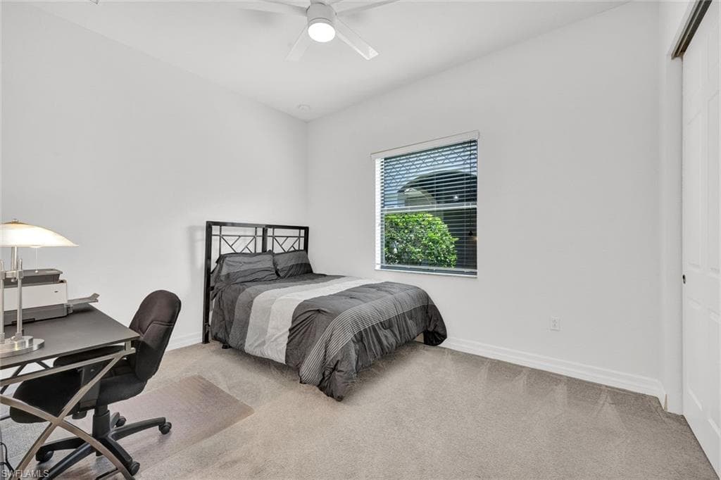 Downstairs guest bedroom (Bedroom 2)