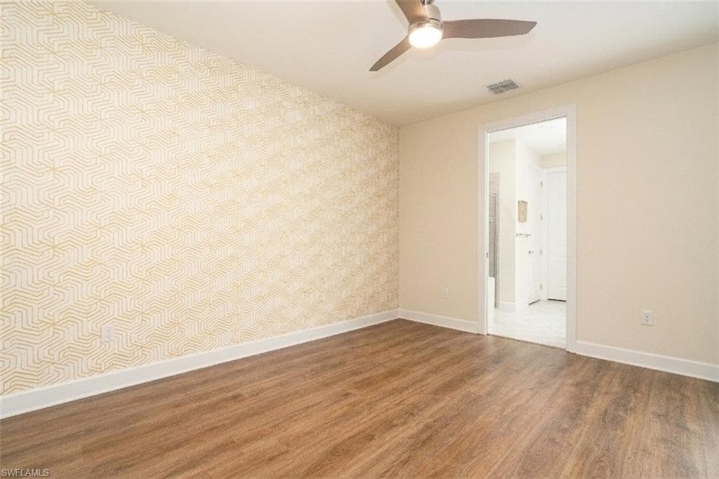 Primary Bedroom Without Furnishings