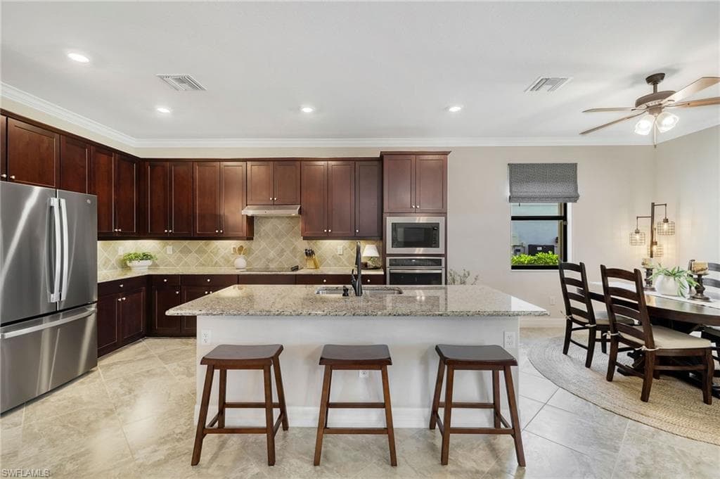 19012 Elston WAY photo 8 of 45
