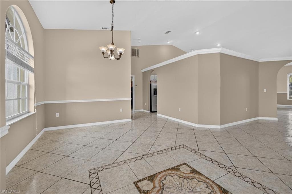 8044 San Carlos BLVD photo 7 of 49