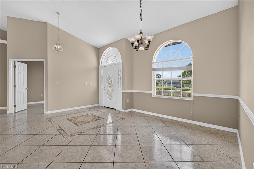 8044 San Carlos BLVD photo 9 of 49