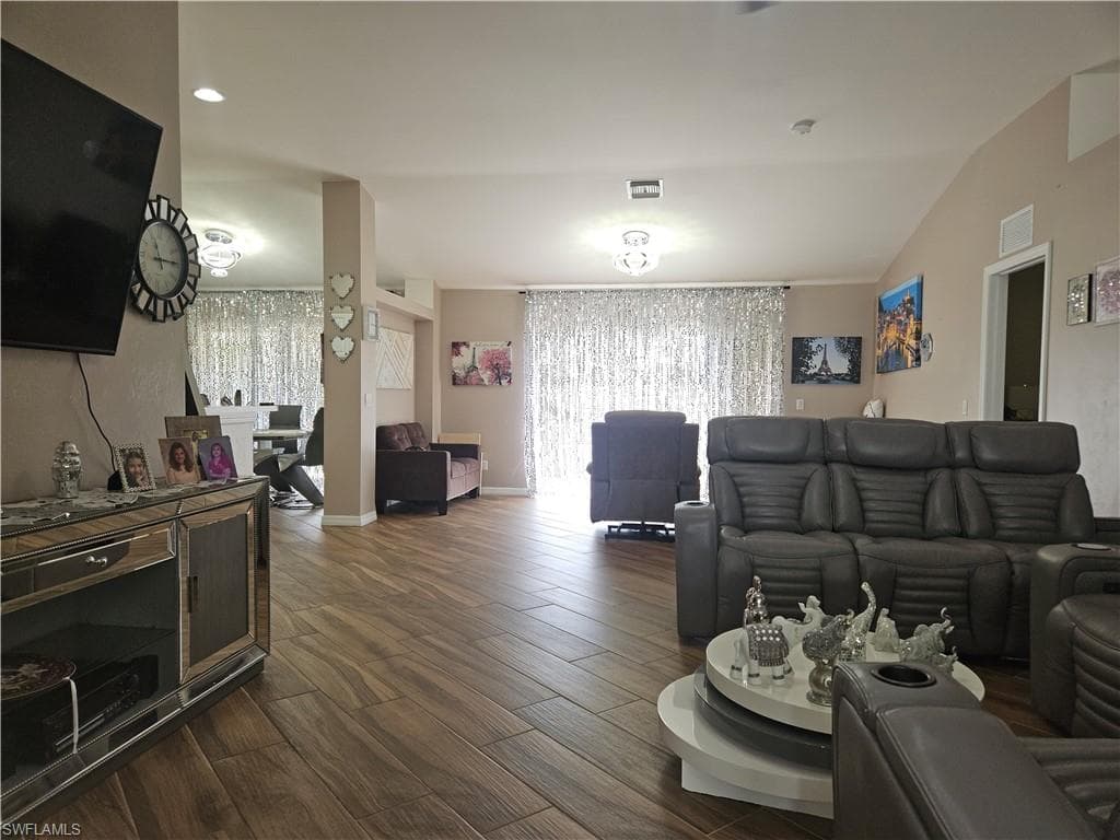 18300 Plumbago CT photo 9 of 32