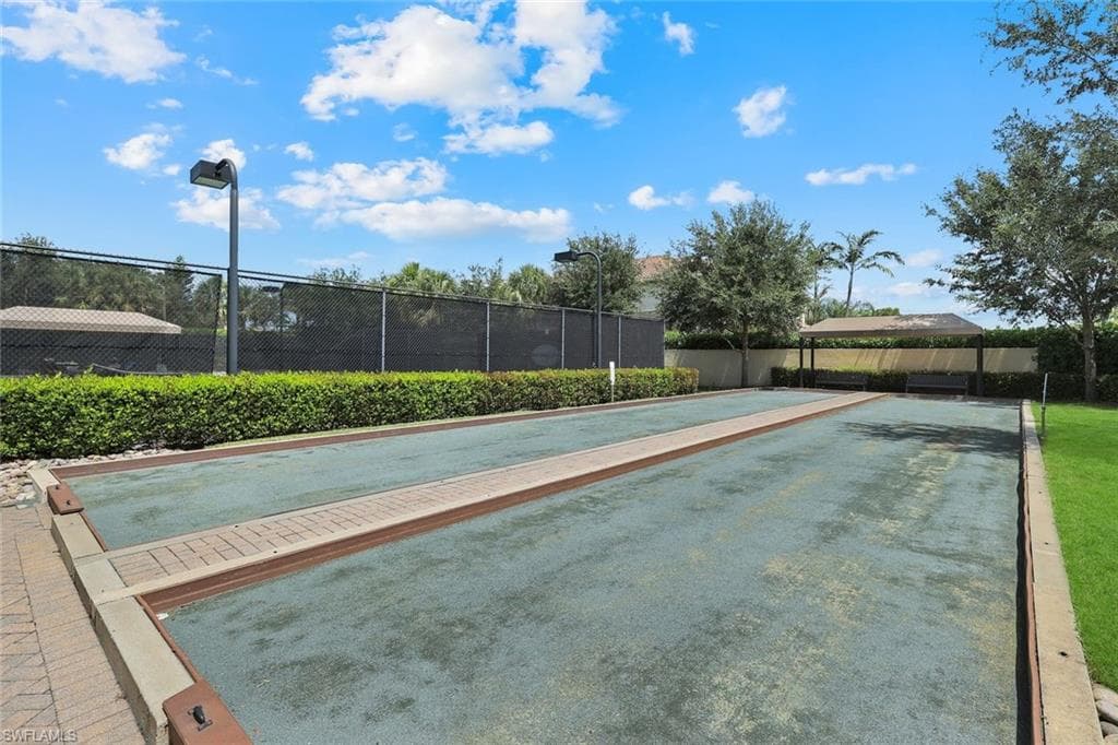 13556 Coronado DR photo 32 of 34