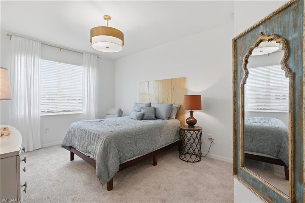 Guest bedroom #1
