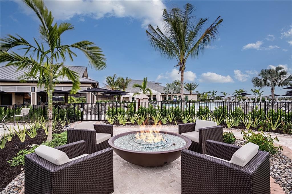 Esplanade by the Islands Community Amenities
