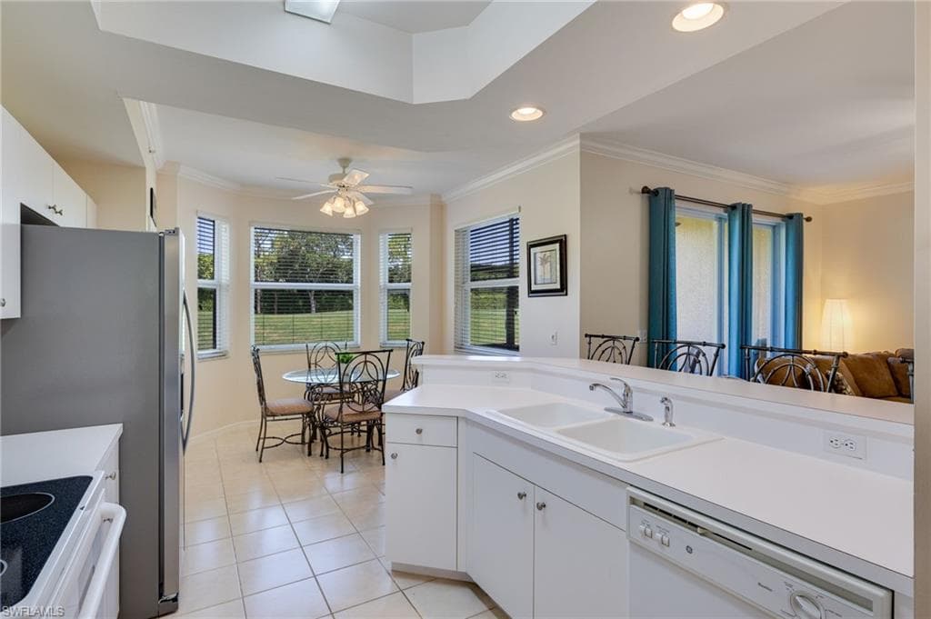 2865 Cypress Trace CIR 103 photo 5 of 35