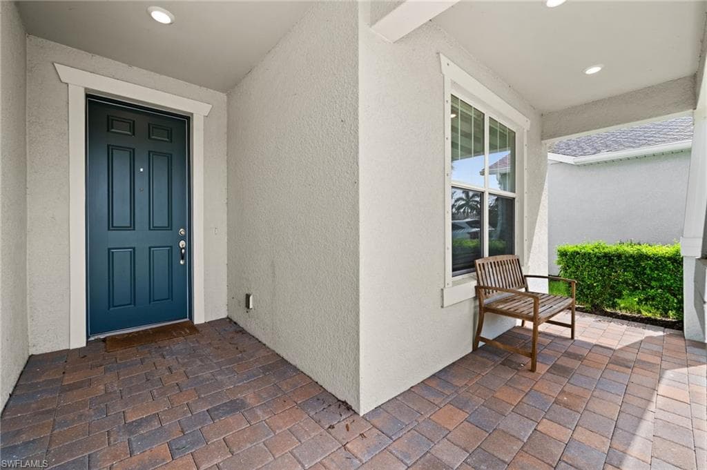 42364 Edgewater DR photo 19 of 43