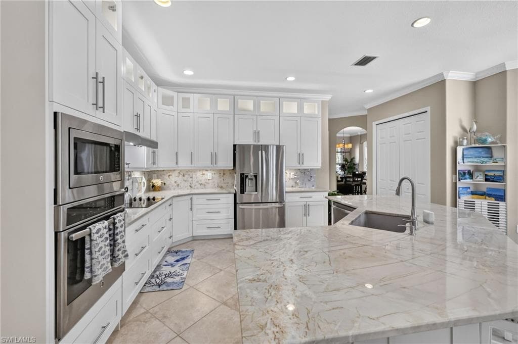 10975 Longwing DR photo 5 of 47