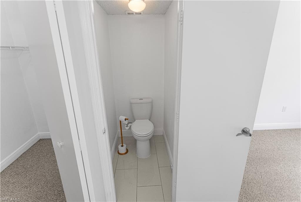 12561 Equestrian CIR 816 photo 22 of 29