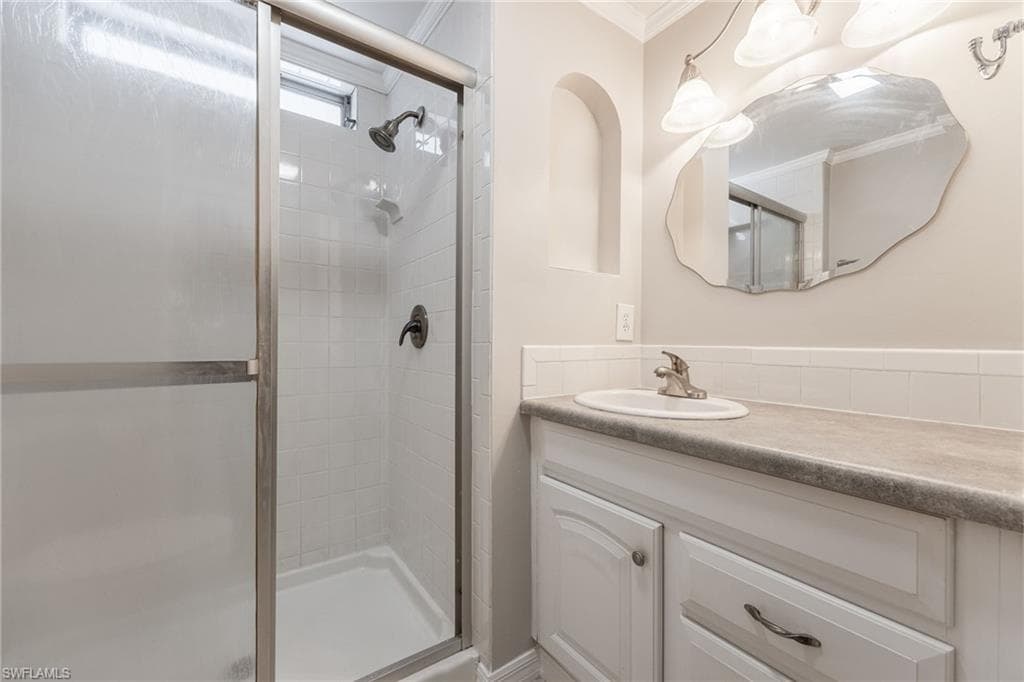479 Nicklaus BLVD photo 20 of 38