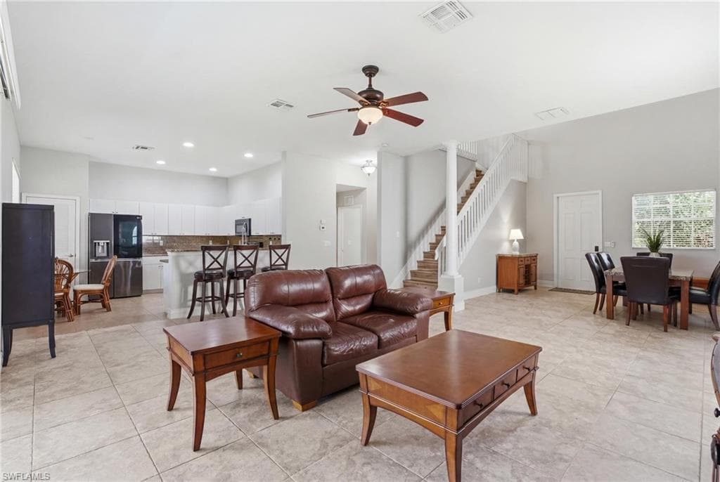 2513 Keystone Lake DR photo 8 of 46