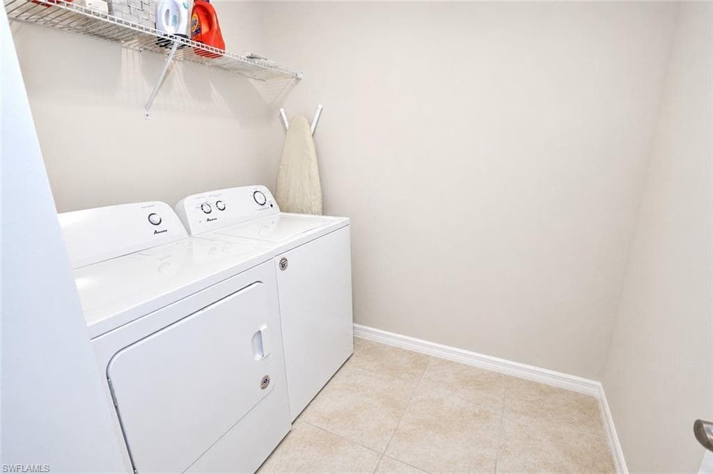 3763 Crofton CT photo 7 of 27