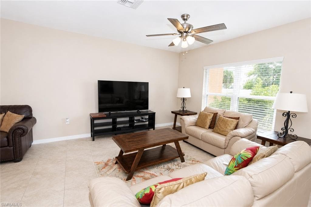 3763 Crofton CT photo 4 of 27