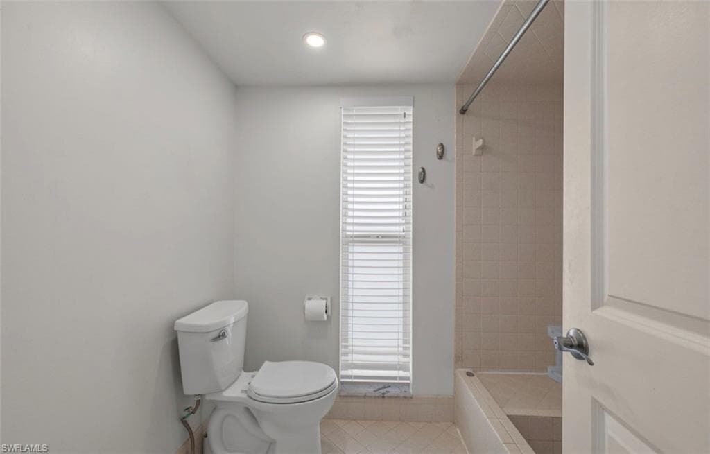 195 PEPPERMINT LN 2 photo 15 of 28