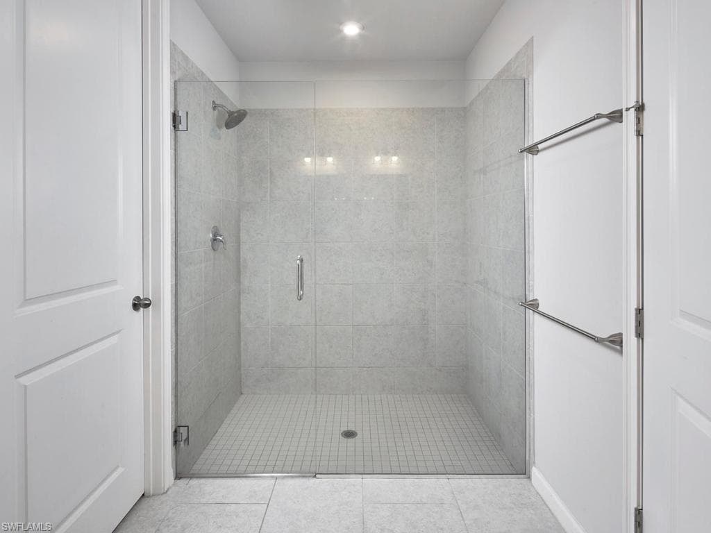 4601 Arboretum CIR 102 photo 14 of 30