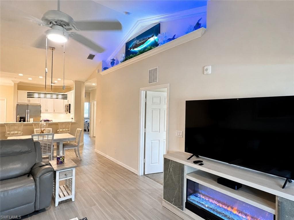 1137 Winding Pines CIR 205 photo 7 of 23