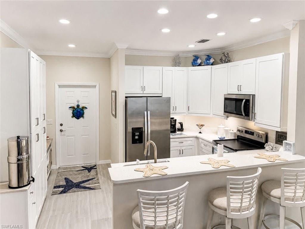 1137 Winding Pines CIR 205 photo 1 of 23