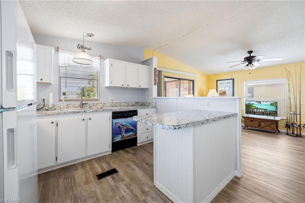 4931 Needle Fish LN photo 7 of 46