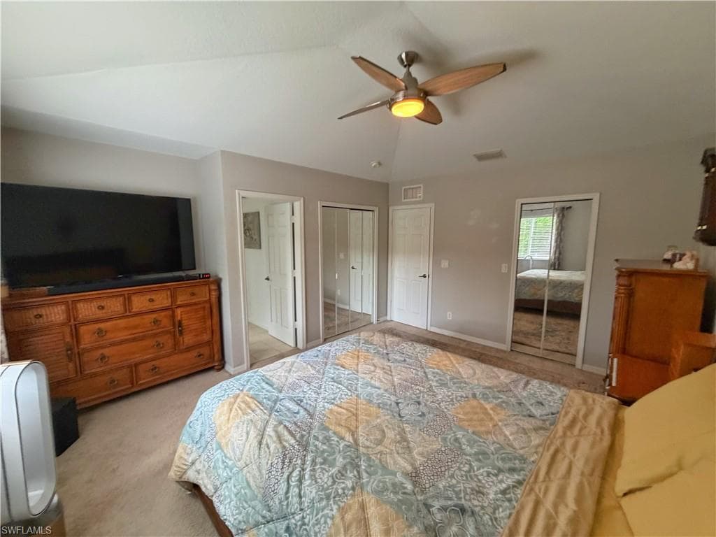 17517 Cherry Ridge LN photo 13 of 20