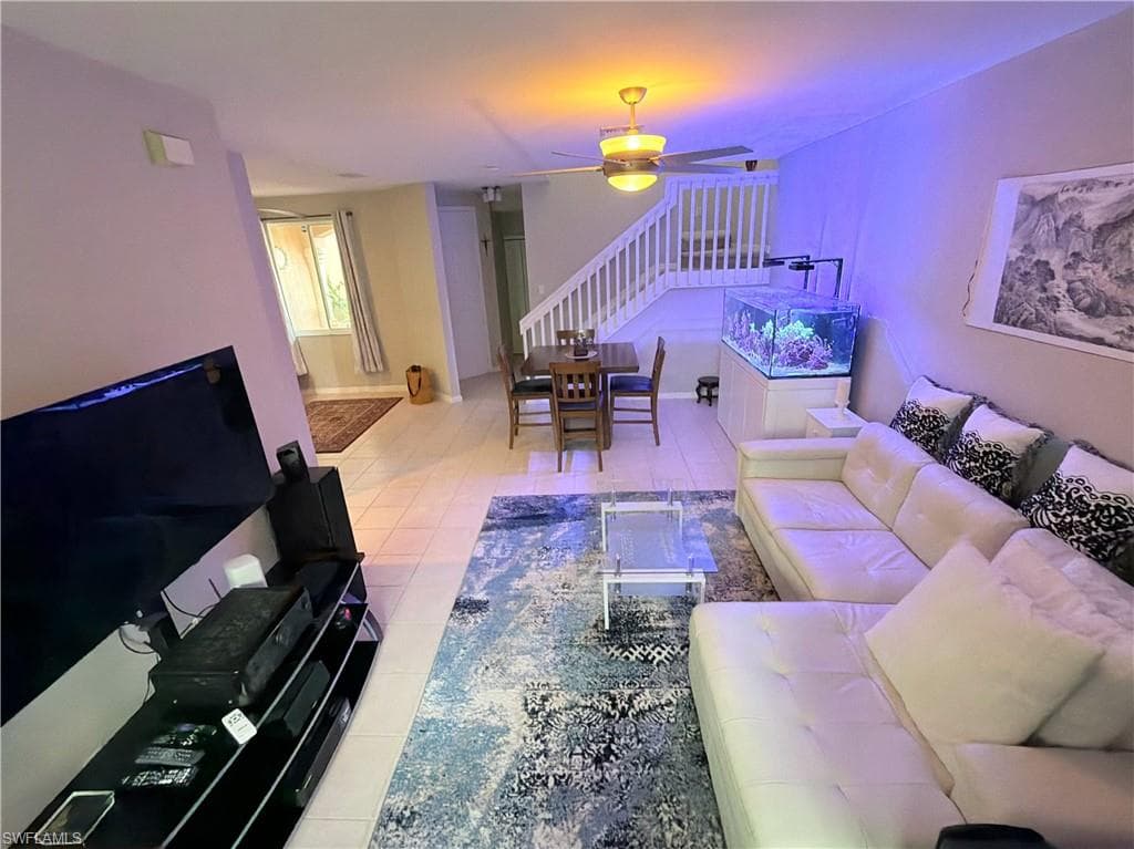 17517 Cherry Ridge LN photo 10 of 20