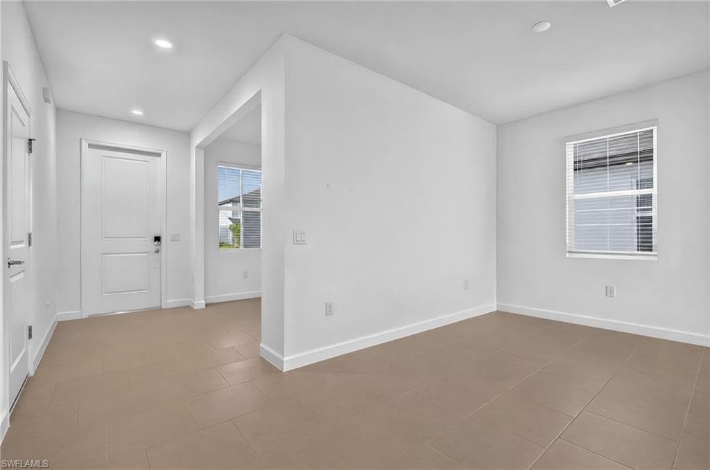 45060 Pipevine CIR photo 4 of 15