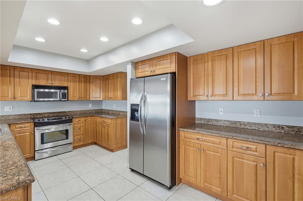 5350 Harborage DR photo 15 of 50
