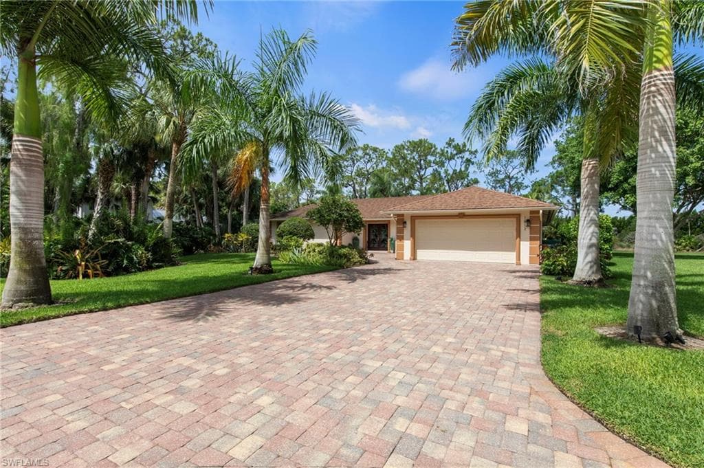 1813 Princess CT photo 2 of 42