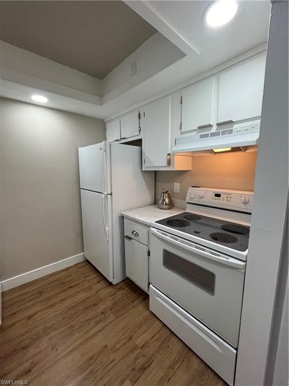 3704 Broadway 100 photo 11 of 14