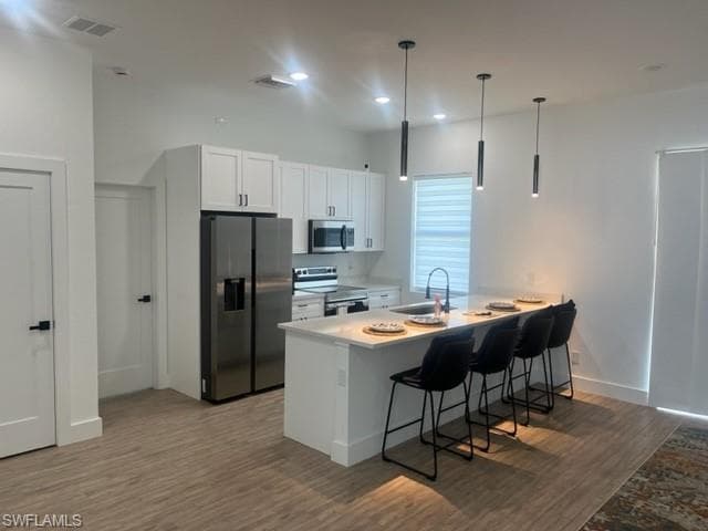 2503 Tena AVE N photo 5 of 28