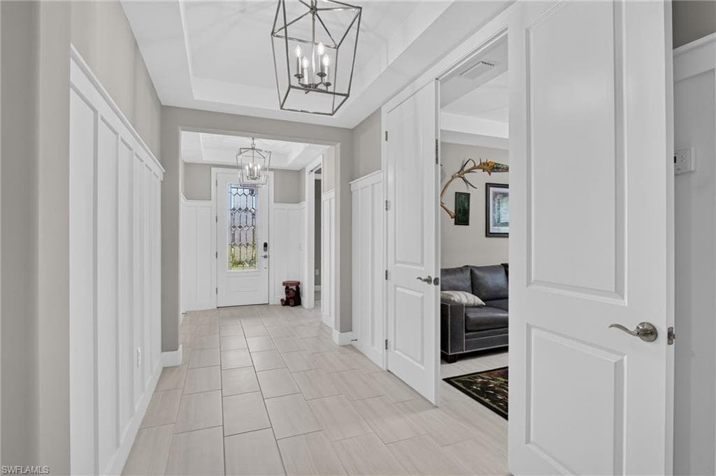 17624 Kinzie LN photo 11 of 36
