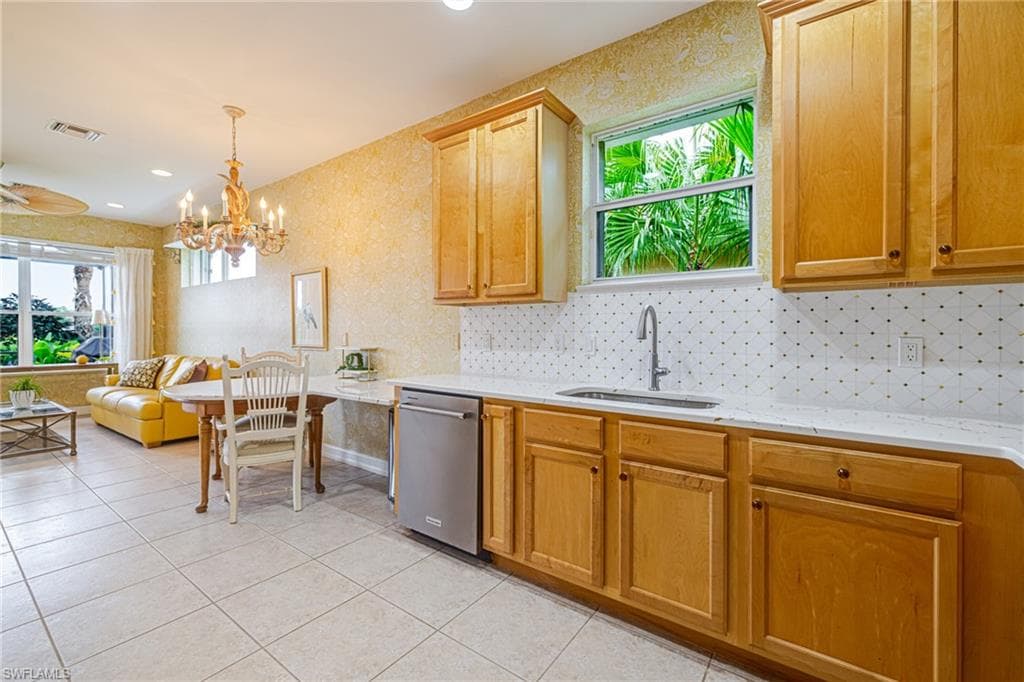 10523 Bella Vista DR photo 31 of 50