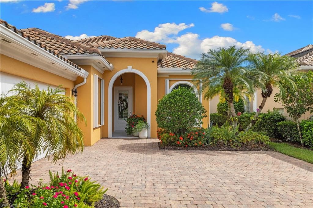 7727 Tommasi CT photo 2 of 50