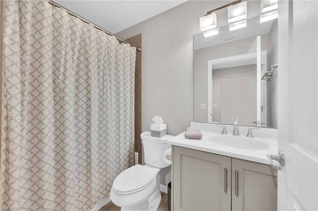 Beautiful guest bath with amazing updates