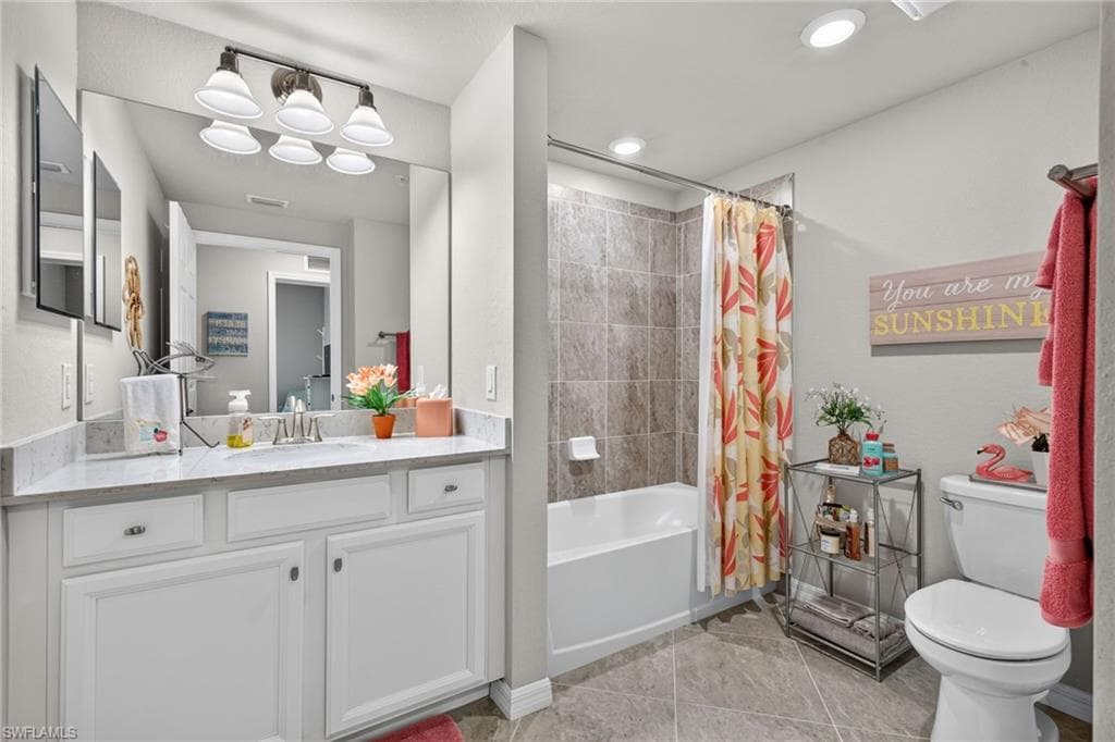 17280 Cherrywood CT 6001 photo 21 of 39