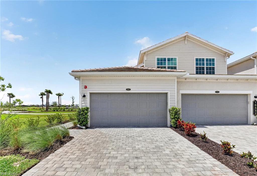 16357 Willowgreen RD 1412 photo 1 of 17