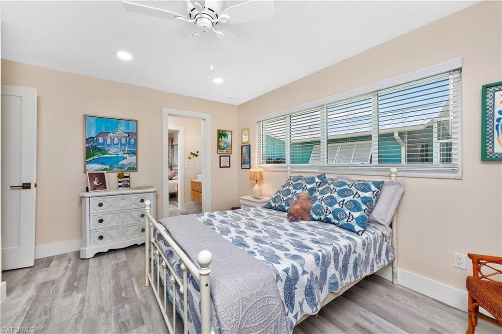 321 Capri Isles CT photo 28 of 49