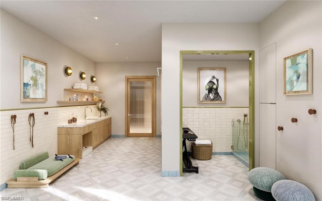5100 Seagrass WAY 806 photo 4 of 47