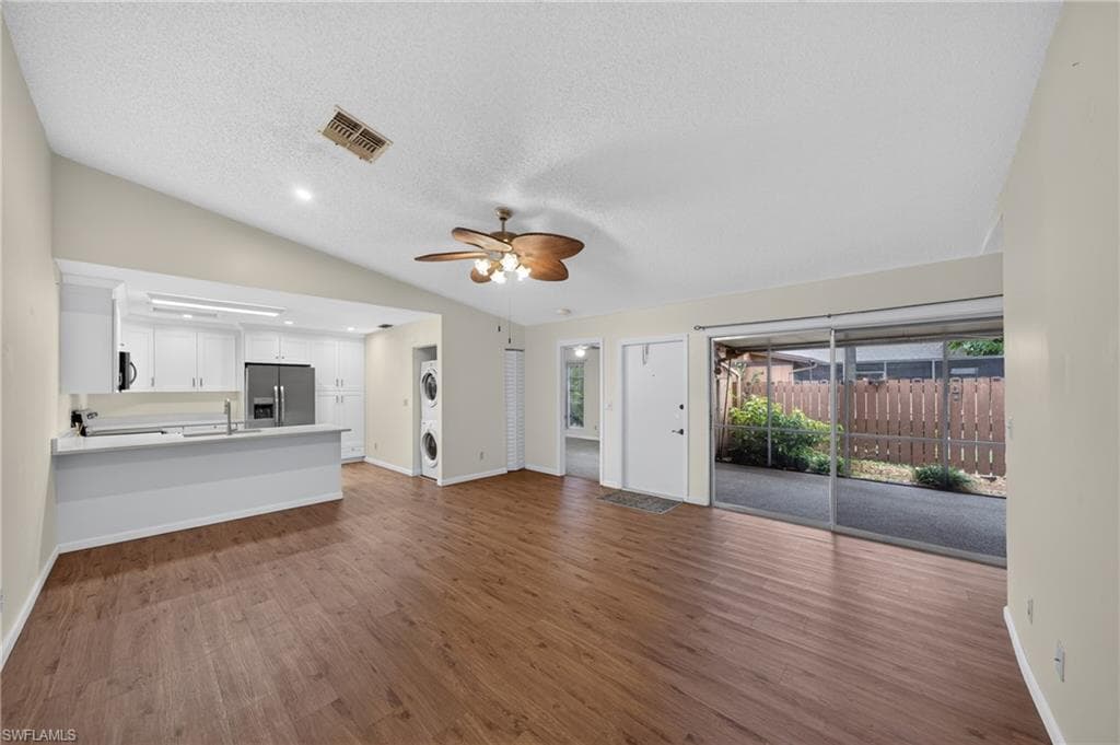15451 Crystal Lake DR photo 4 of 24