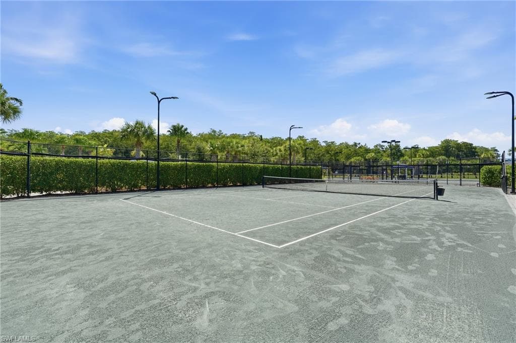 1 of 8 outdoor tennis courts.