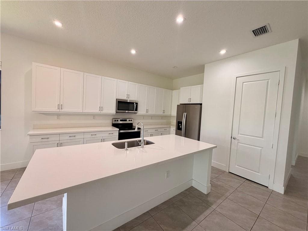 4941 Gambero WAY photo 10 of 24